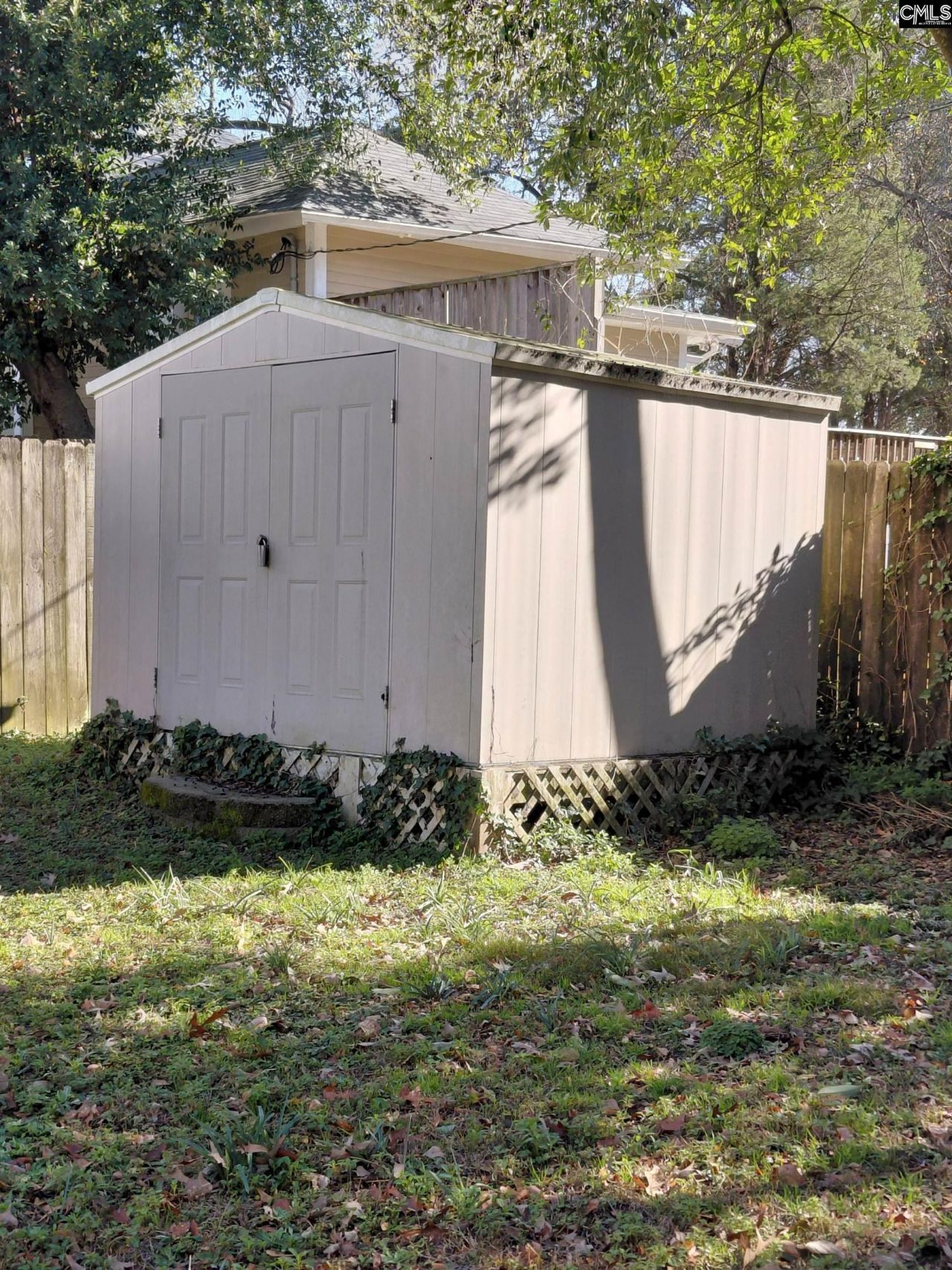 618 Kortright Street  Photo 24