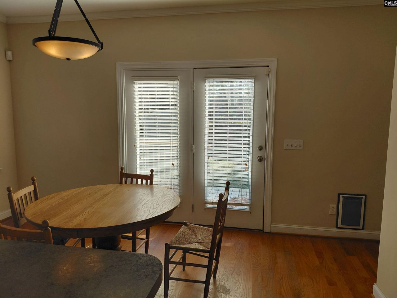 618 Kortright Street  Photo 8