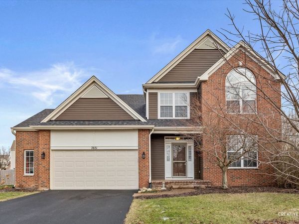 7651 Pin Oak Court, Plainfield, IL 60586