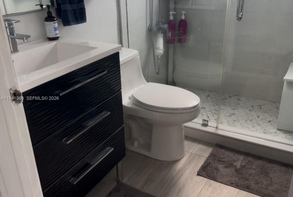 8618 SW 161st Pl , Miami, FL 33193 Photo