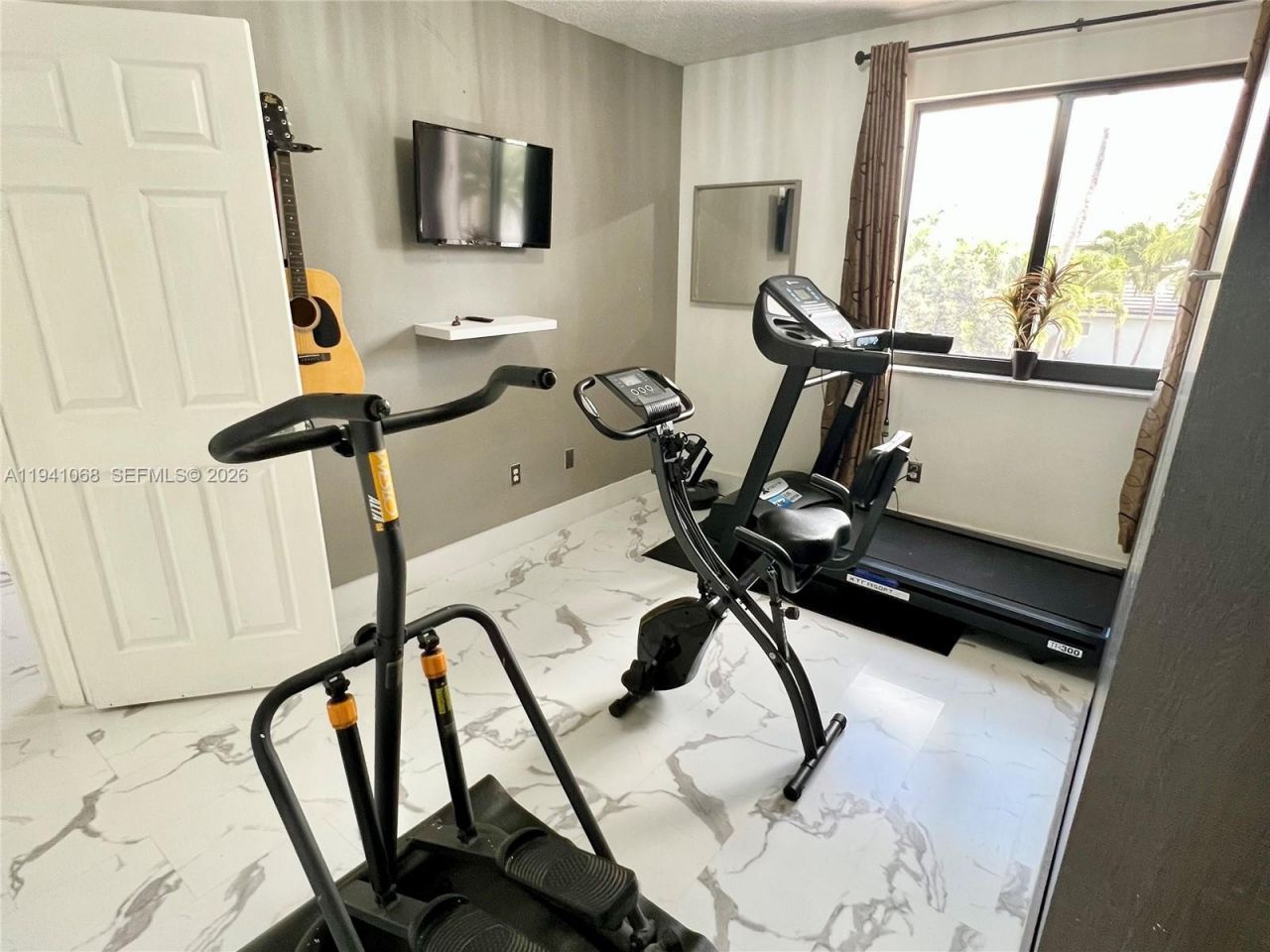 8618 SW 161st Pl , Miami, FL 33193 Photo