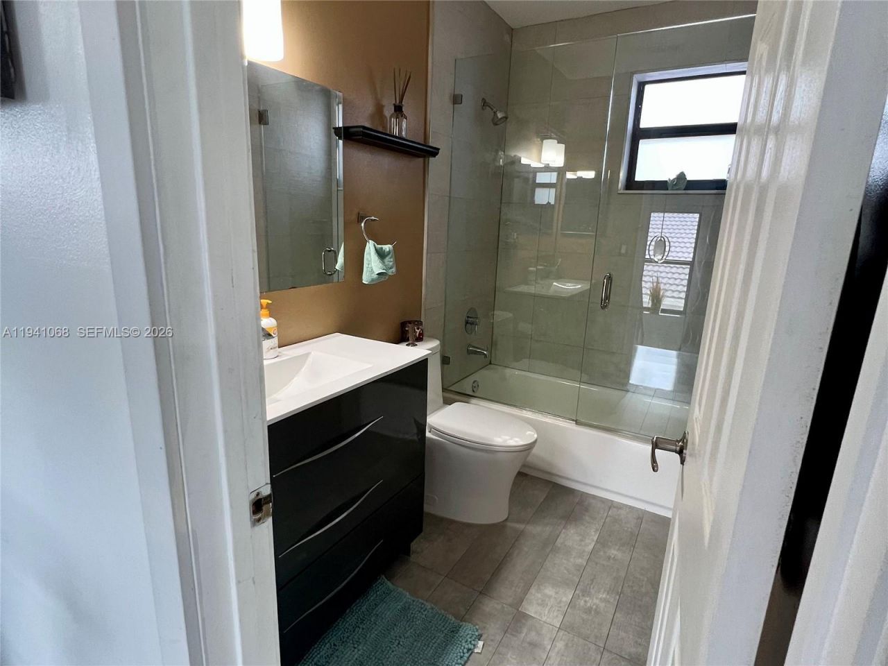 8618 SW 161st Pl , Miami, FL 33193 Photo