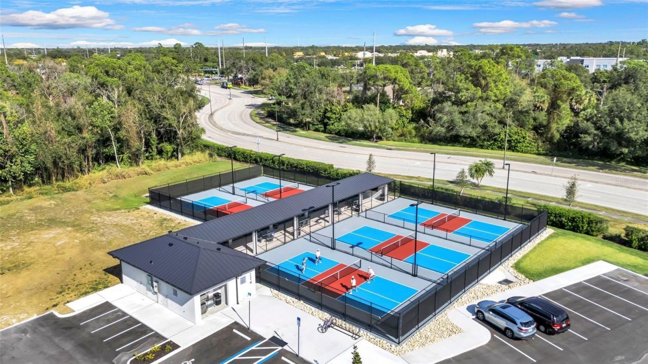 6912 Stoneywalk Court, Bradenton, FL 34203 Photo