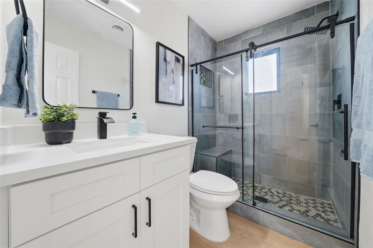 301 58th Street N, Saint Petersburg, FL 33710 Photo