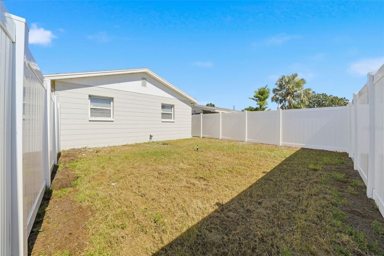 301 58th Street N, Saint Petersburg, FL 33710 Photo