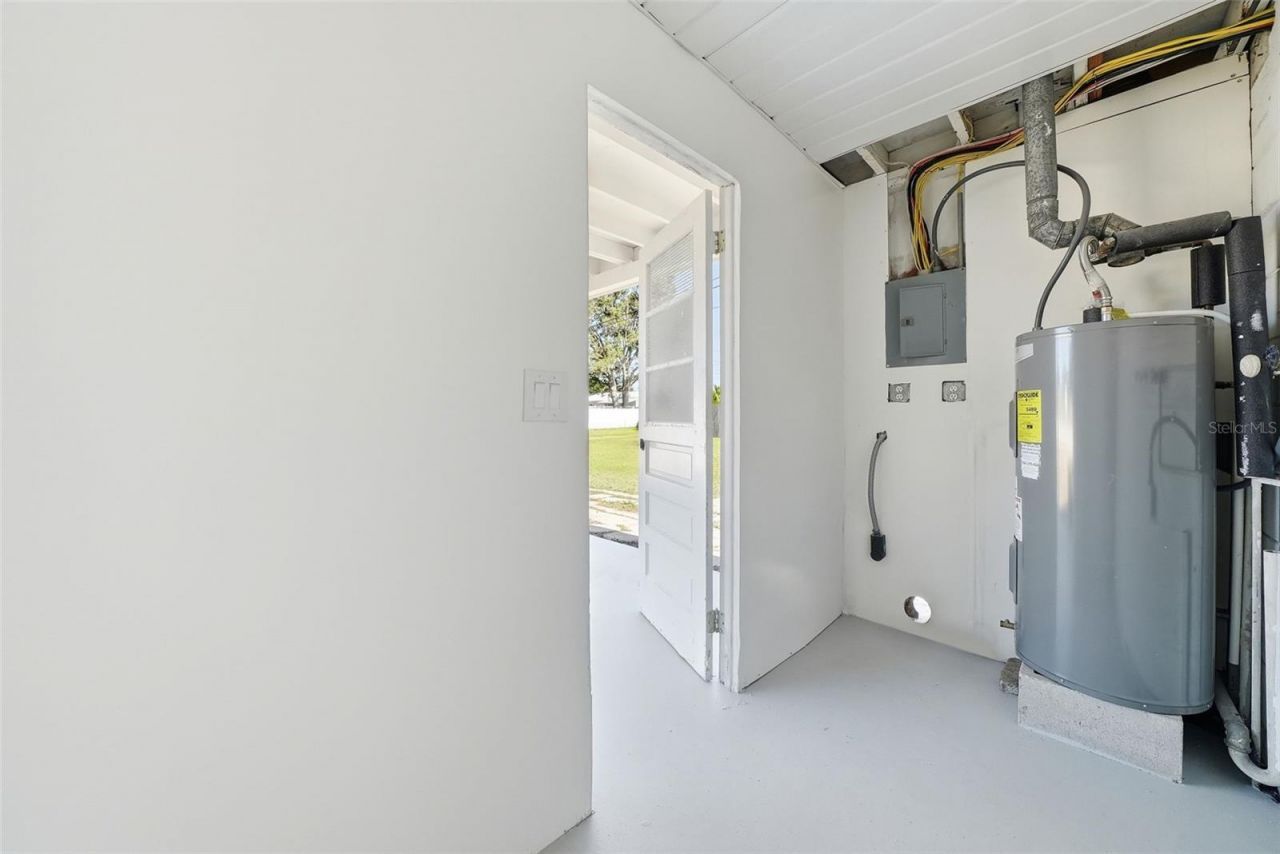 301 58th Street N, Saint Petersburg, FL 33710 Photo