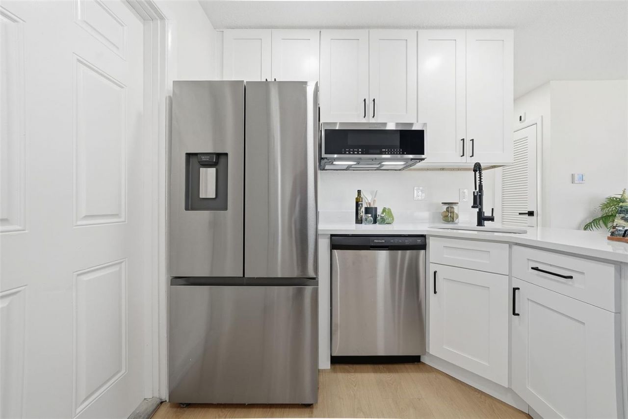 301 58th Street N, Saint Petersburg, FL 33710 Photo