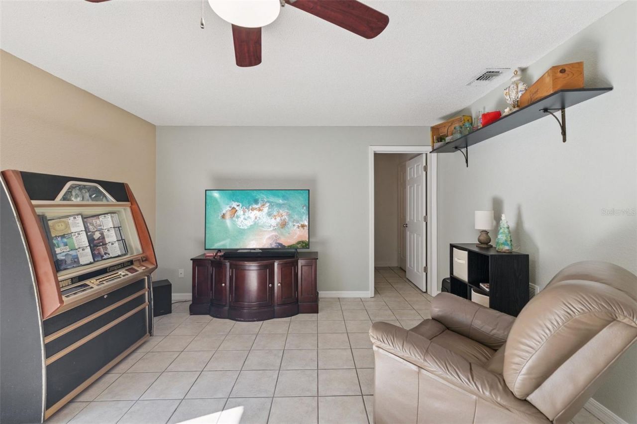 721 Laurel Bay Circle, New Smyrna Beach, FL 32169 Photo