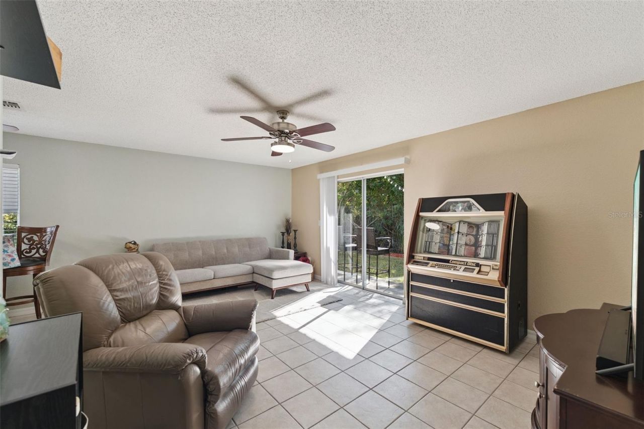 721 Laurel Bay Circle, New Smyrna Beach, FL 32169 Photo
