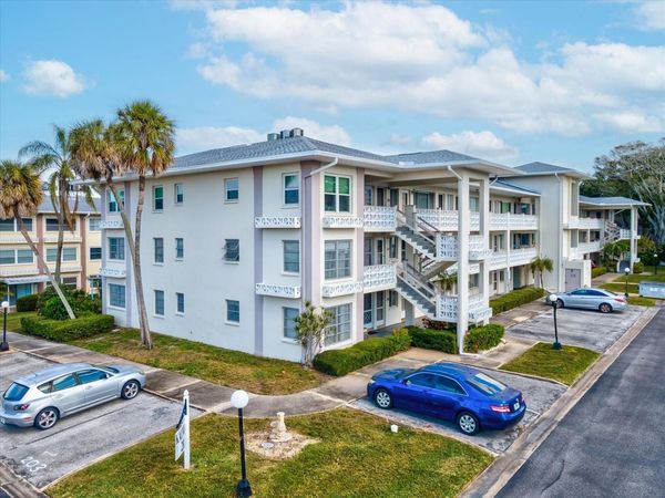 1235 S HIGHLAND AVENUE, Unit 207, CLEARWATER, FL 33756