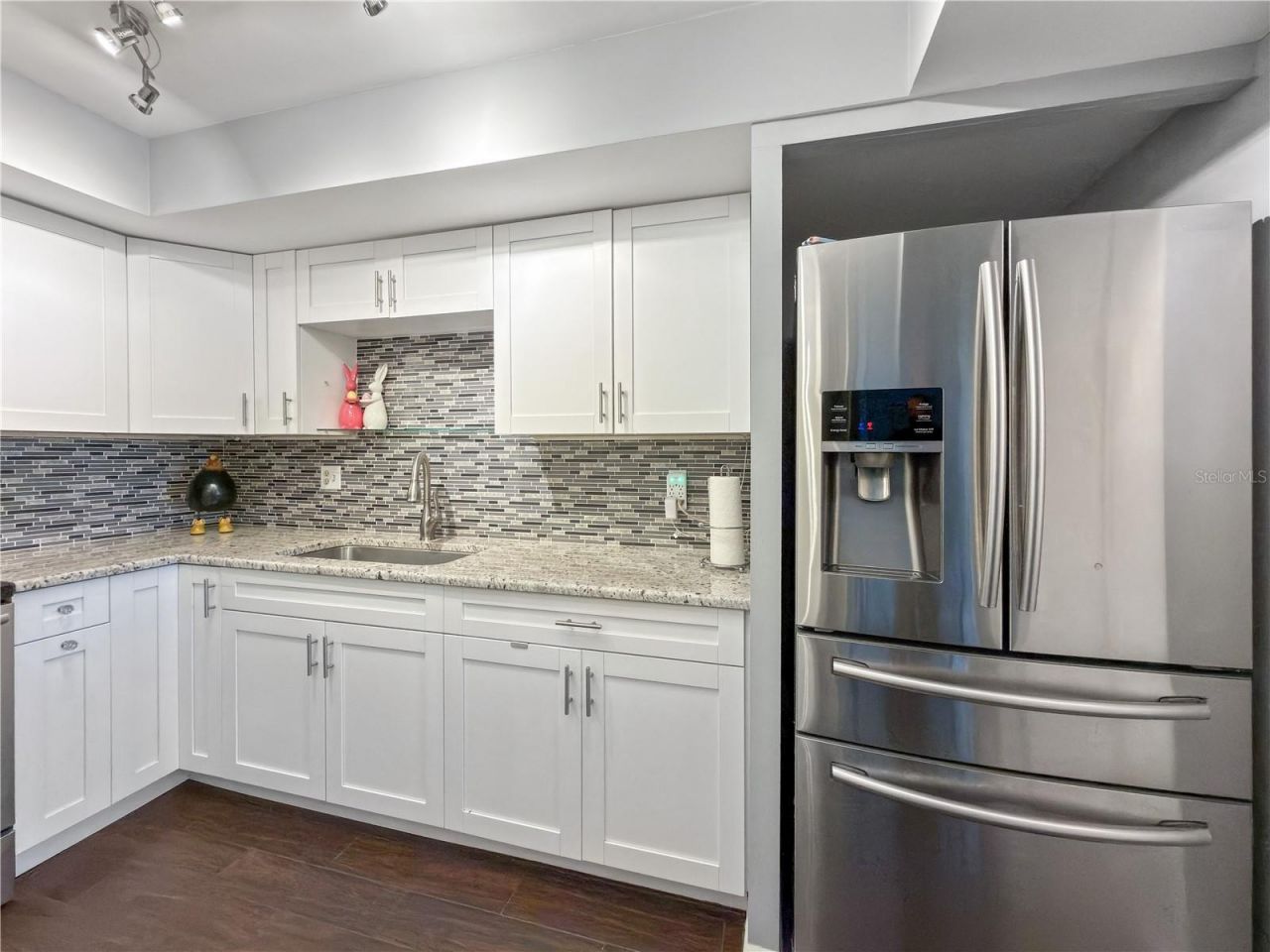 8100 Dr Martin Luther King Jr Street N, Unit 202, Saint Petersburg, FL 33702 Photo