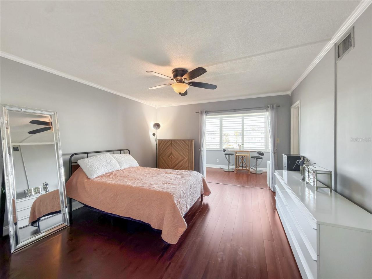 8100 Dr Martin Luther King Jr Street N, Unit 202, Saint Petersburg, FL 33702 Photo