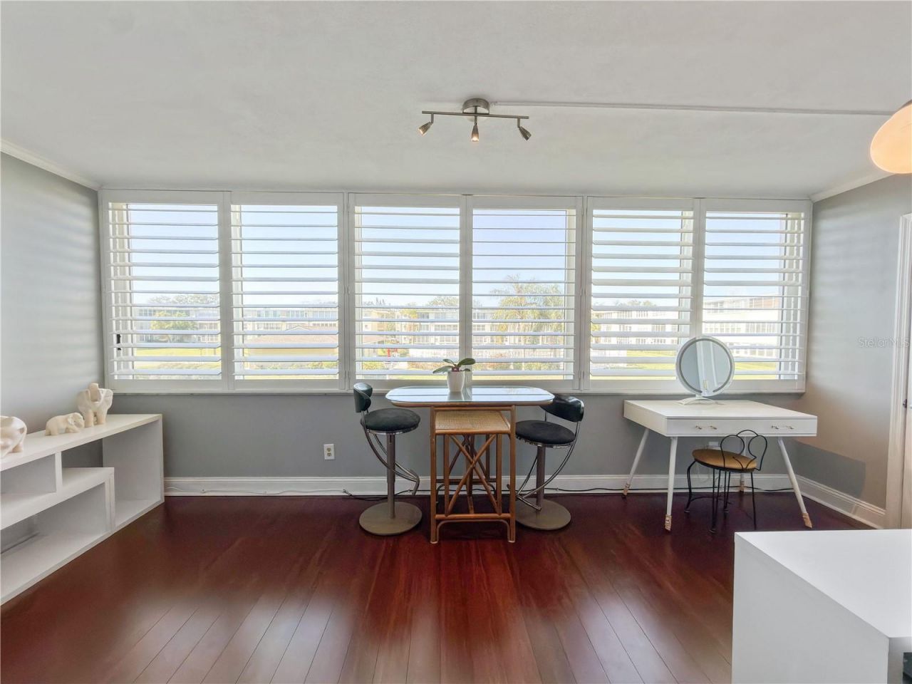 8100 Dr Martin Luther King Jr Street N, Unit 202, Saint Petersburg, FL 33702 Photo