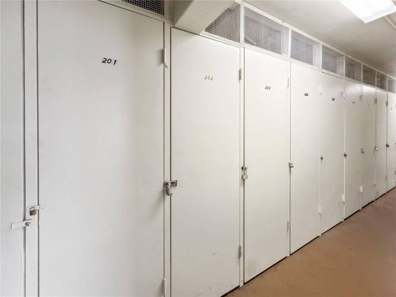 8100 Dr Martin Luther King Jr Street N, Unit 202, Saint Petersburg, FL 33702 Photo