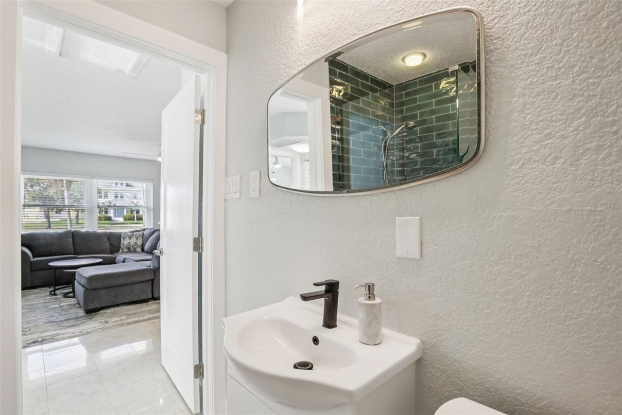 5467 Bayou Grande Boulevard Ne, Saint Petersburg, FL 33703 Photo