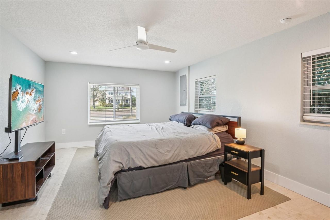 5467 Bayou Grande Boulevard Ne, Saint Petersburg, FL 33703 Photo