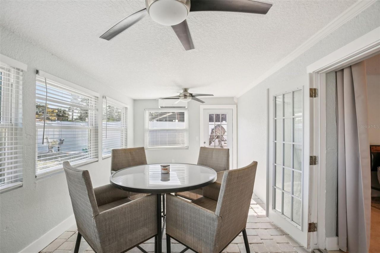 5467 Bayou Grande Boulevard Ne, Saint Petersburg, FL 33703 Photo