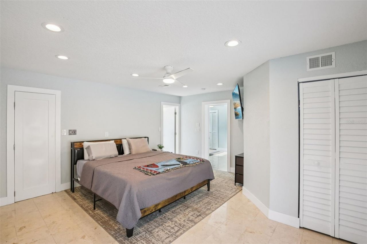 5467 Bayou Grande Boulevard Ne, Saint Petersburg, FL 33703 Photo