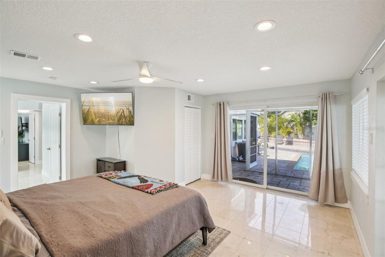 5467 Bayou Grande Boulevard Ne, Saint Petersburg, FL 33703 Photo