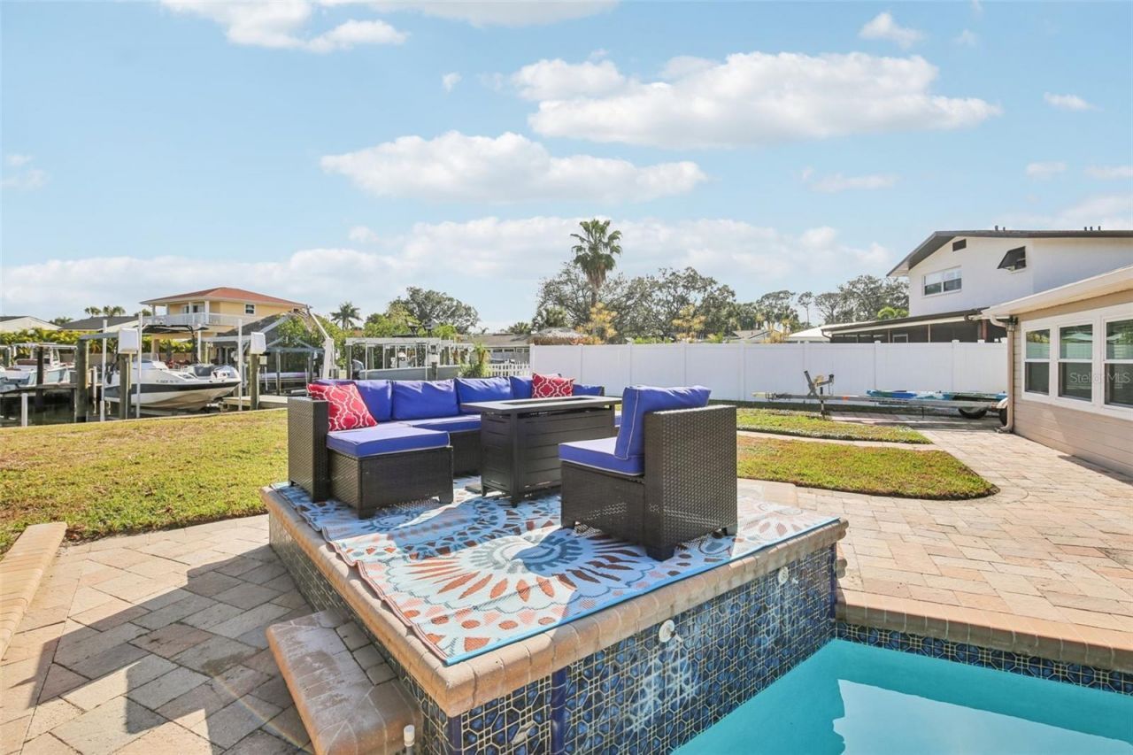 5467 Bayou Grande Boulevard Ne, Saint Petersburg, FL 33703 Photo