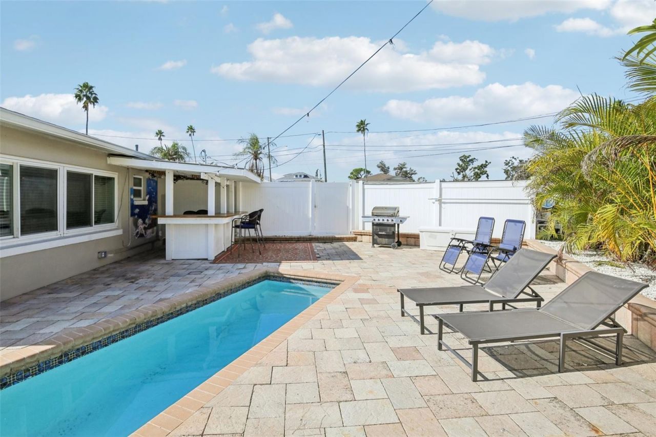 5467 Bayou Grande Boulevard Ne, Saint Petersburg, FL 33703 Photo