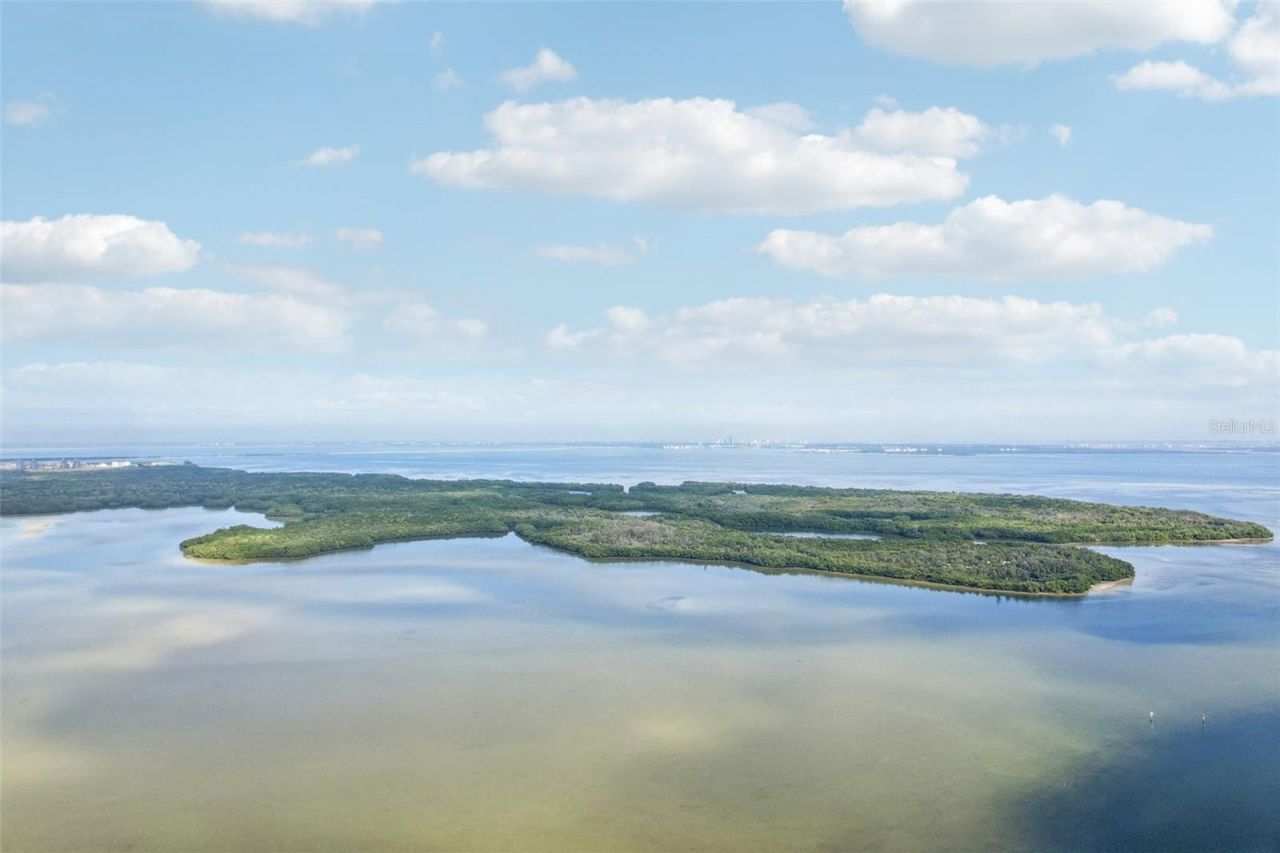 5467 Bayou Grande Boulevard Ne, Saint Petersburg, FL 33703 Photo