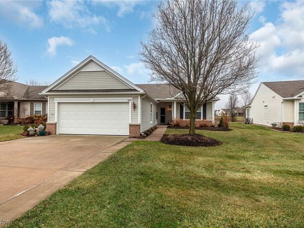 38391 Kingsbury Drive, North Ridgeville, OH 44039