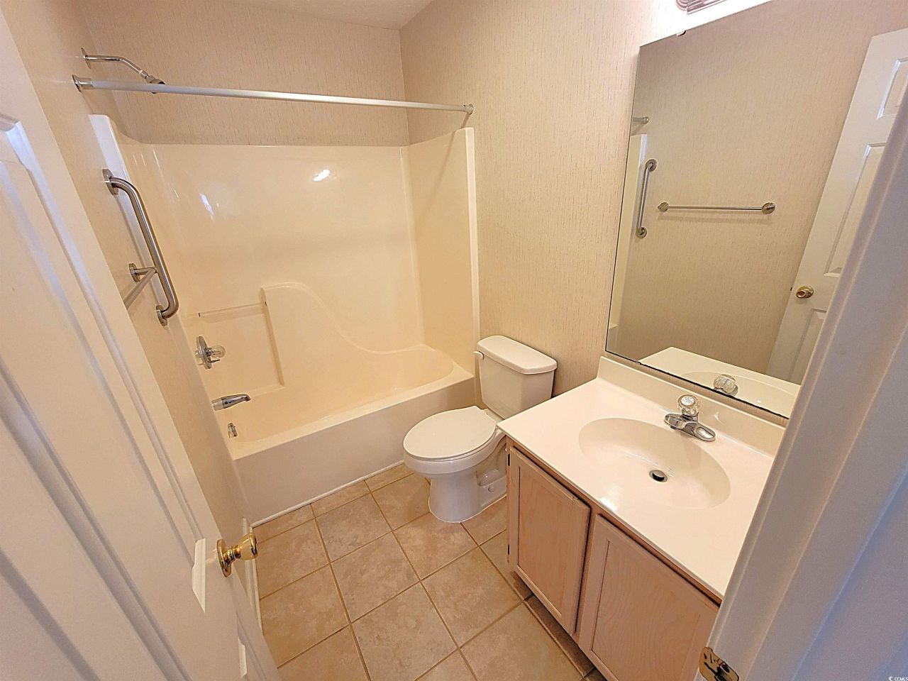 657 Tupelo Ln. Photo 10