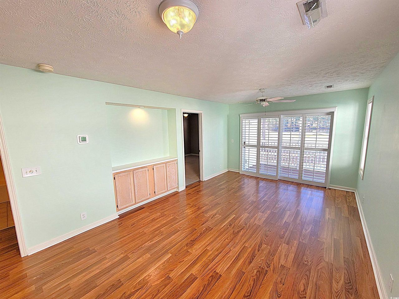 657 Tupelo Ln. Photo 12