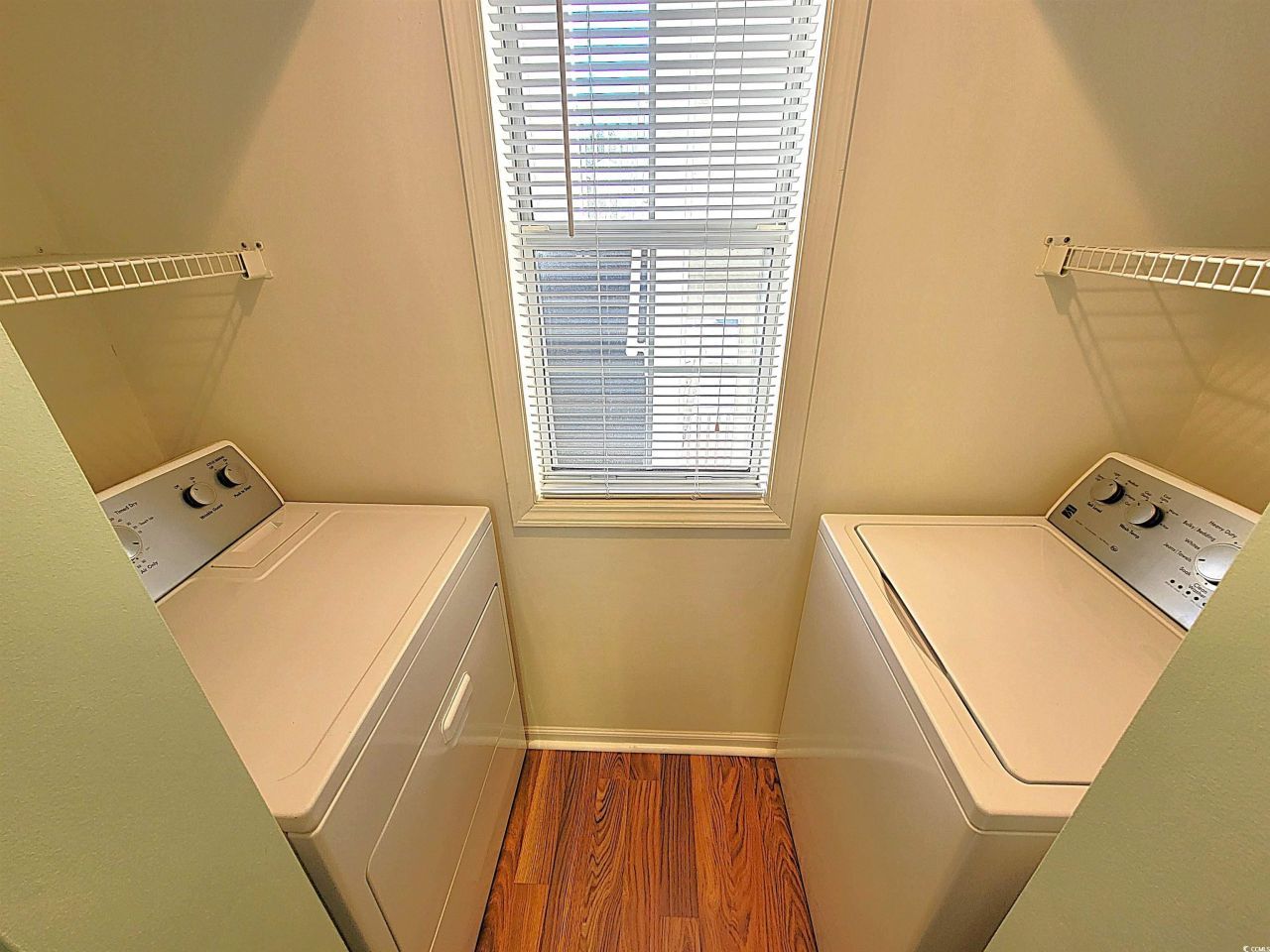 657 Tupelo Ln. Photo 20