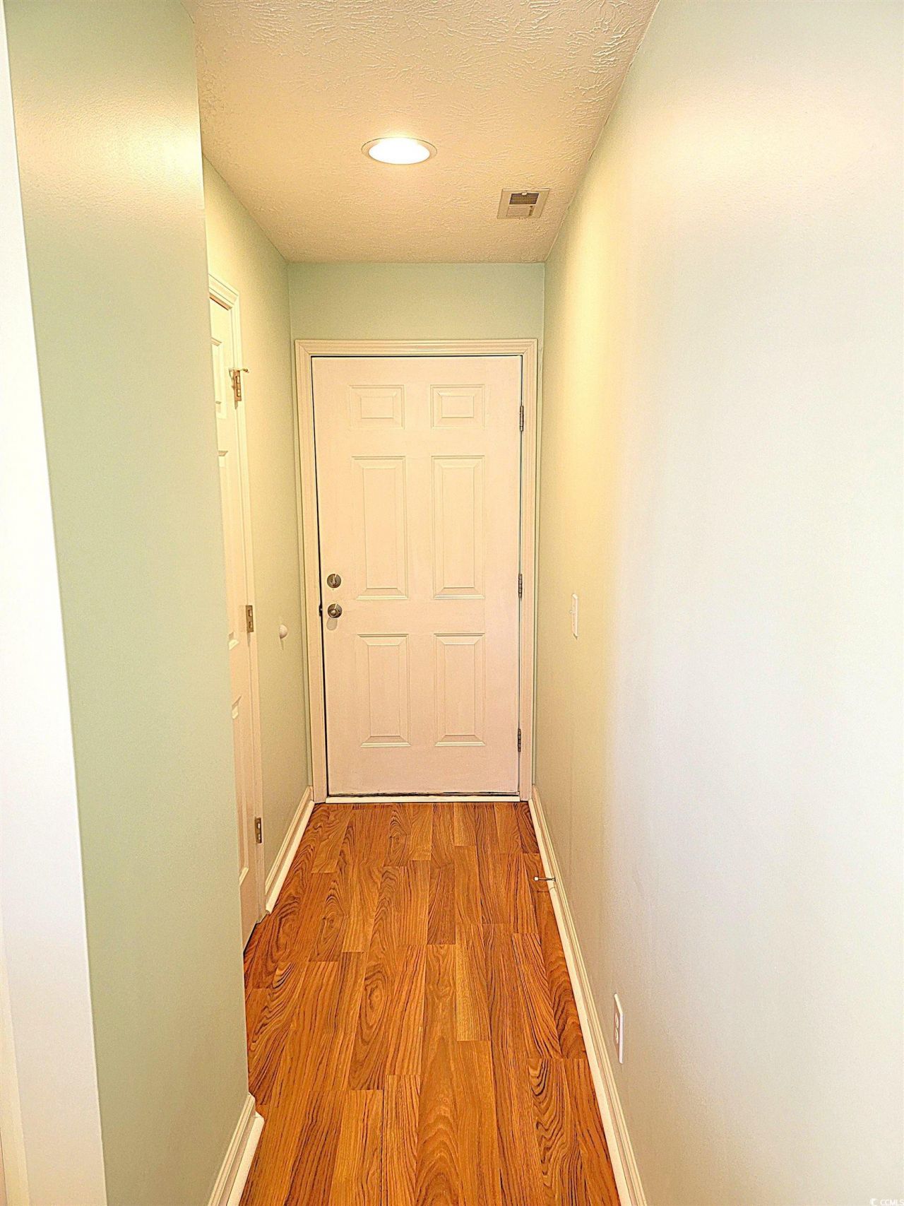 657 Tupelo Ln. Photo 21