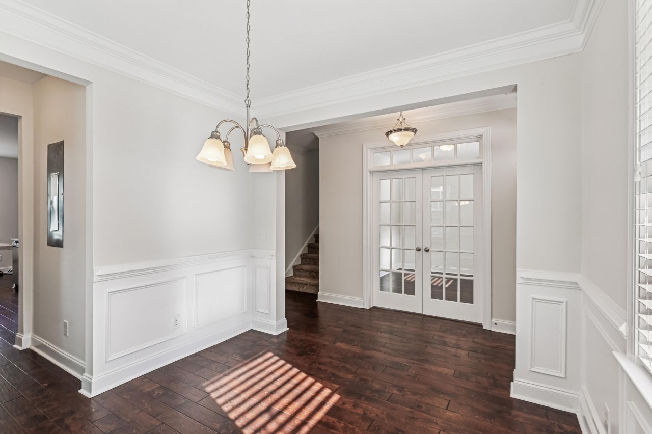 2917 Swamp Sparrow Circle Photo 16