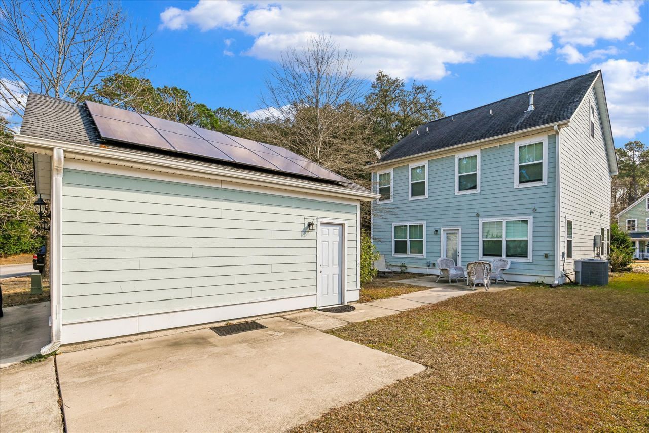 2917 Swamp Sparrow Circle Photo 30