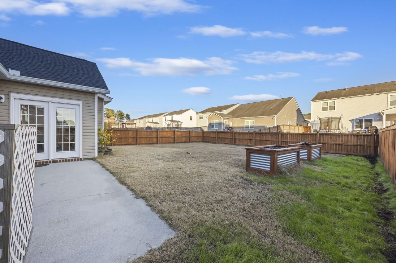 622 Pendleton Drive Photo 34