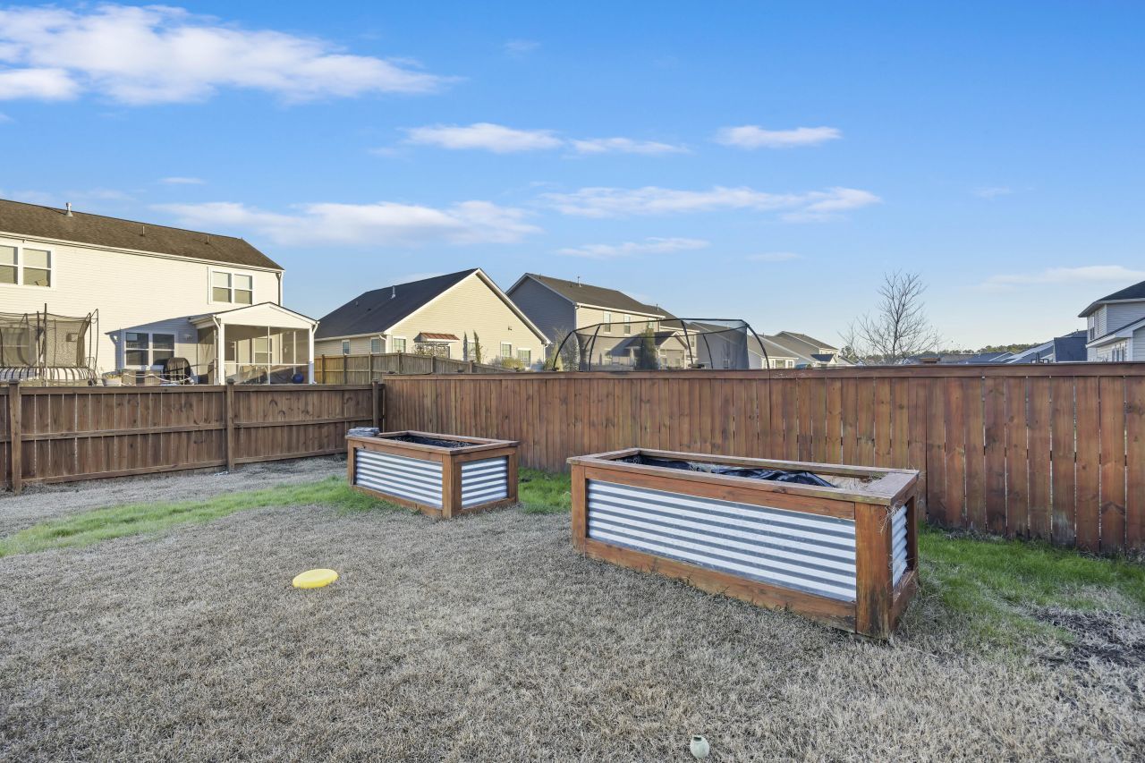 622 Pendleton Drive Photo 38