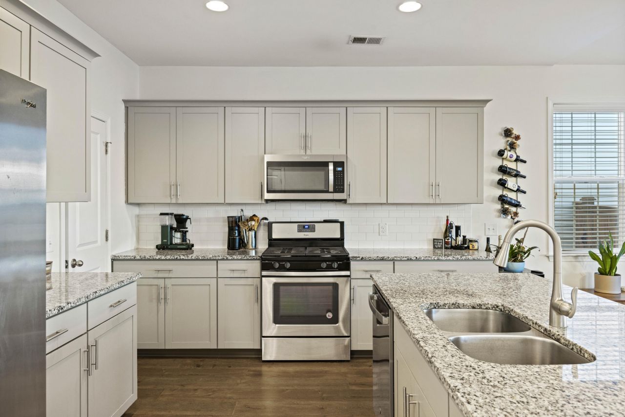 622 Pendleton Drive Photo 6