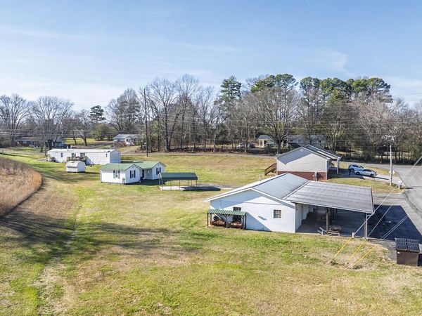 2402/2398 Rodney Drive SE, Cleveland, TN 37323