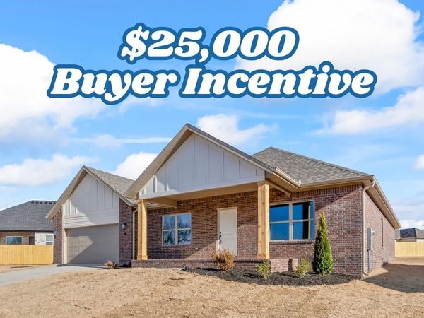 90 W Watson Lane, Farmington, AR 72730
