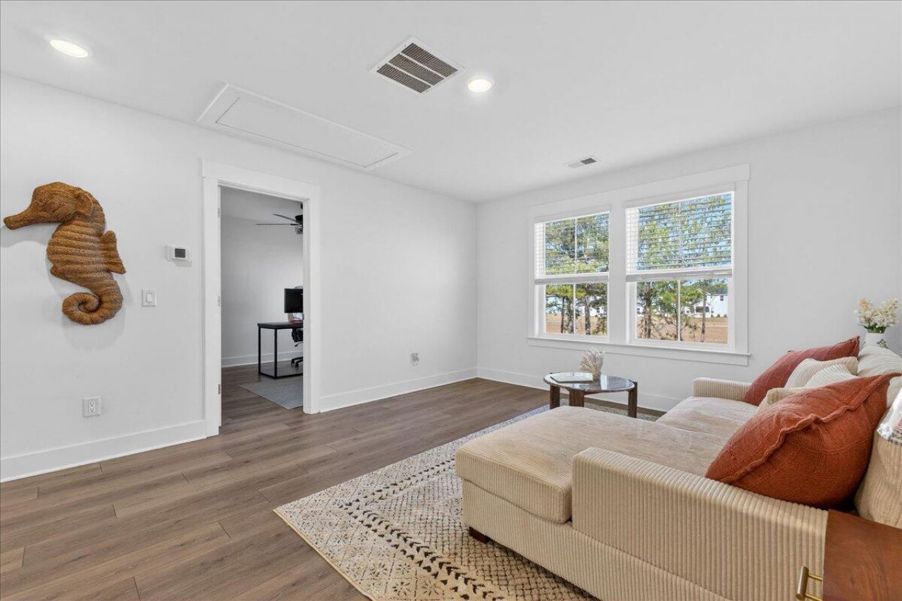 332 Calm Water Way Photo 15