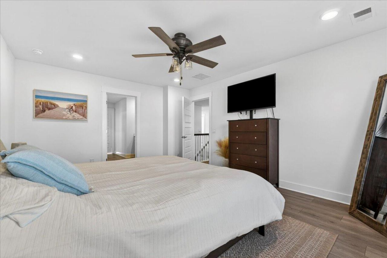 332 Calm Water Way Photo 18