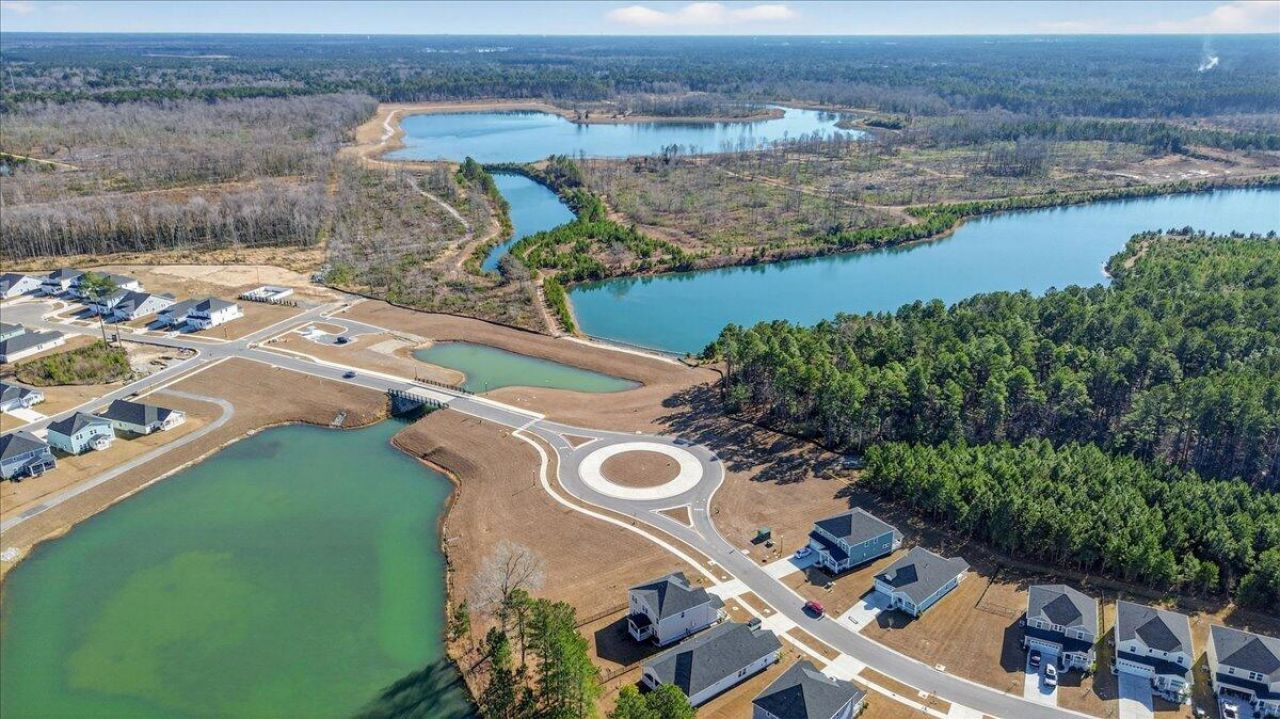 332 Calm Water Way Photo 33