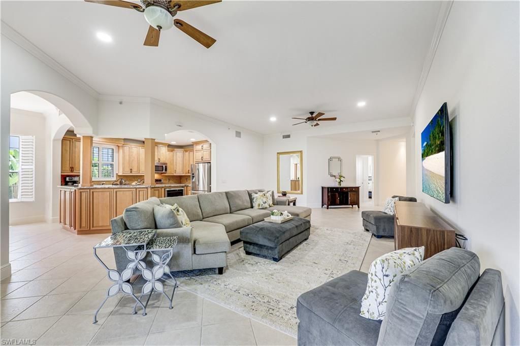 9002 Cascada Way, Unit 102, Naples, FL 34114 Photo