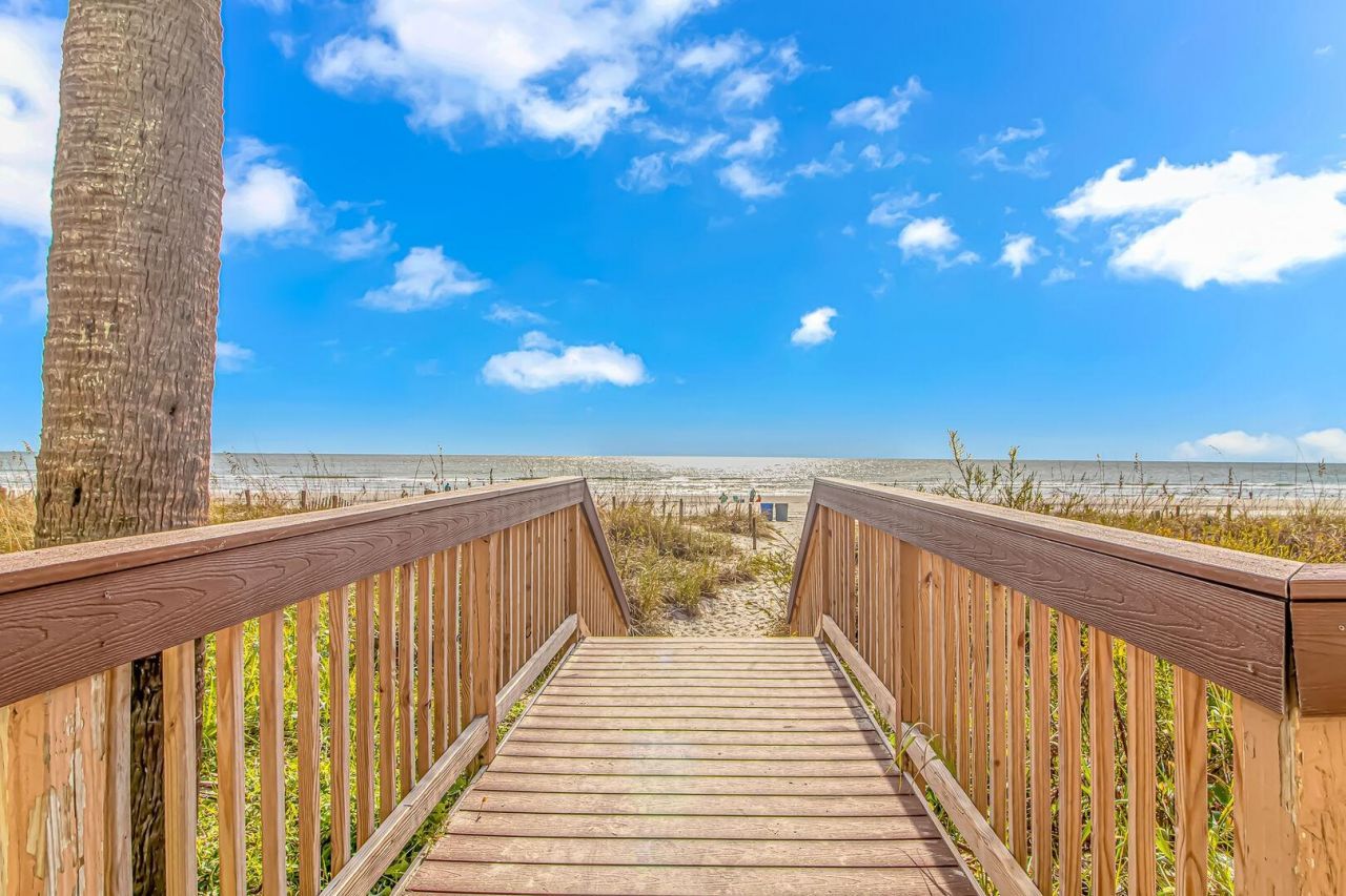 2701 S Ocean Blvd. Photo 34