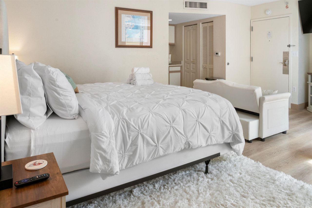 2701 S Ocean Blvd. Photo 8