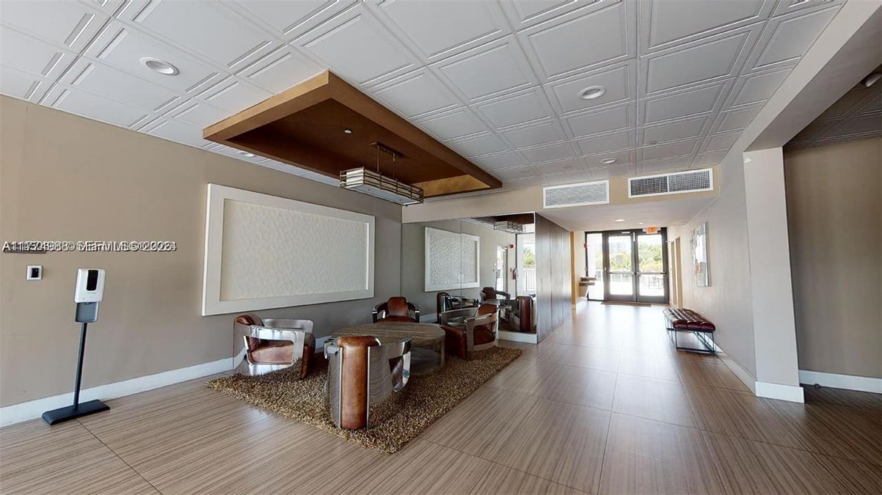 3625 N Country Club Dr, Unit PH-4, Aventura, FL 33180 Photo