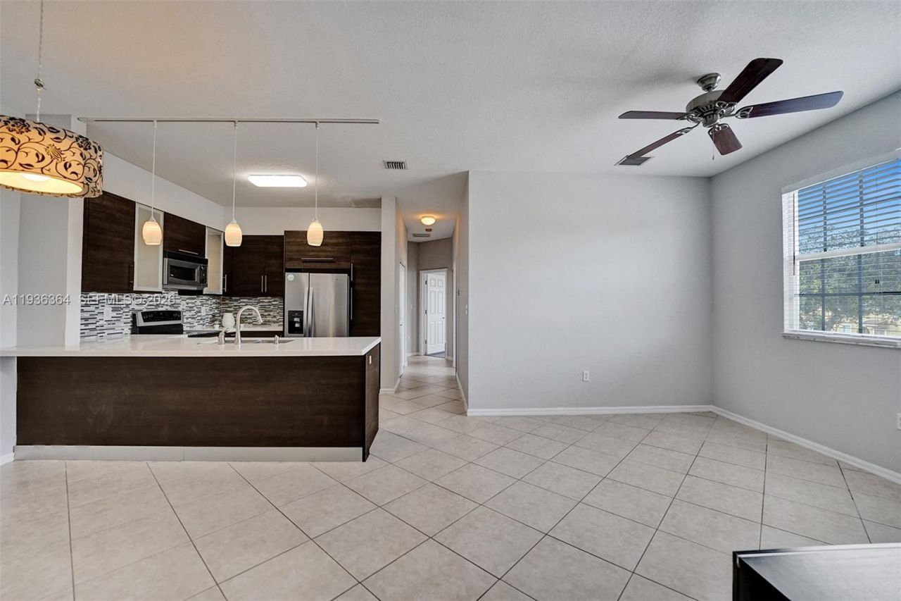 4301 SW 131st Ln, Unit 3202, Miramar, FL 33027 Photo