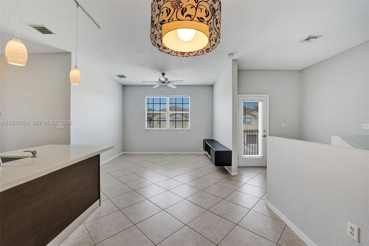 4301 SW 131st Ln, Unit 3202, Miramar, FL 33027 Photo