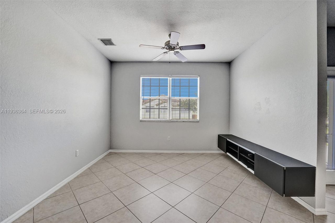 4301 SW 131st Ln, Unit 3202, Miramar, FL 33027 Photo