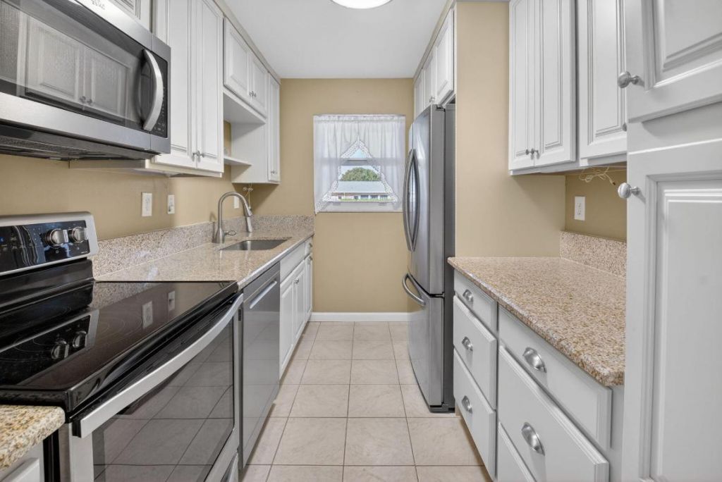 270 High Point Court, Unit D, Boynton Beach, FL 33435 Photo