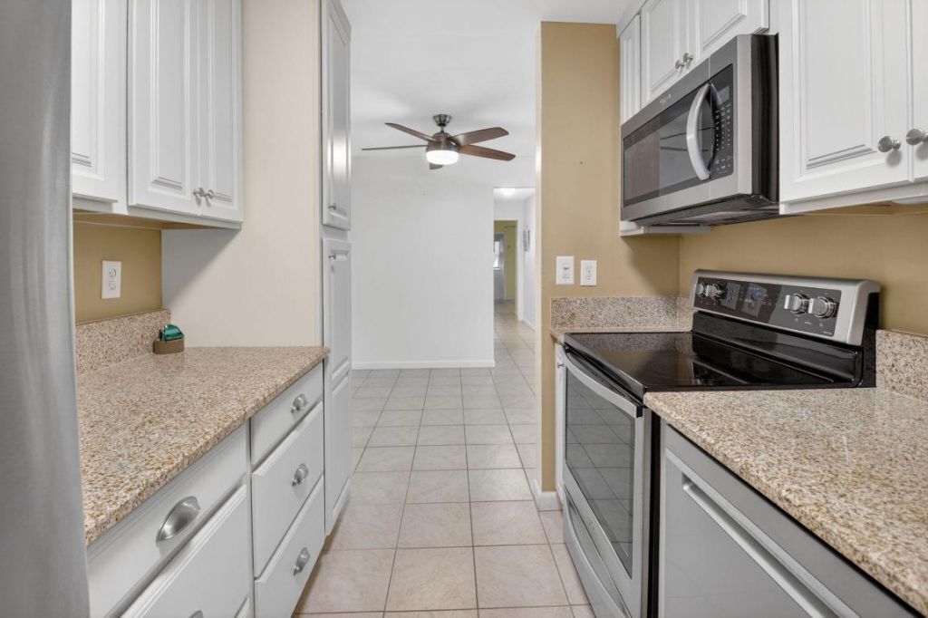 270 High Point Court, Unit D, Boynton Beach, FL 33435 Photo